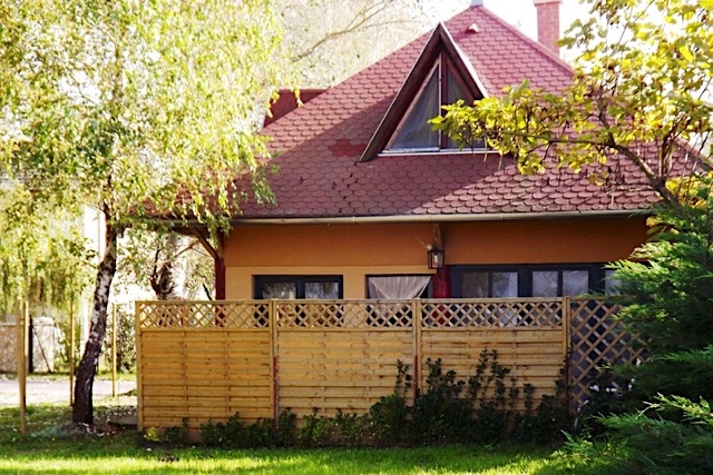 Nap-Hal Vízparti Ház-Balatonszárszó-28046