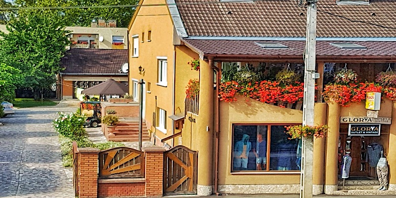 Napsugár Panzió-Nyírbátor-42431