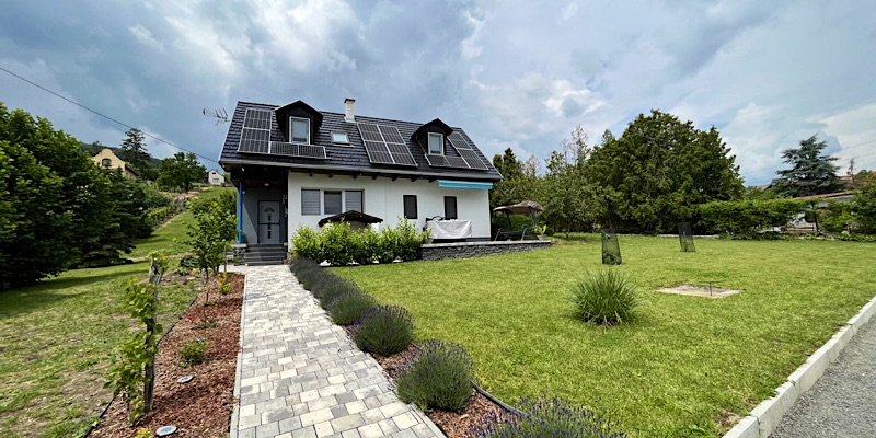 Nobilis Vendégház-Badacsonytomaj-63100