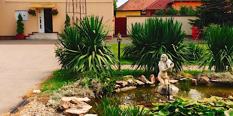 Op-Art Panzió-Monor-42506