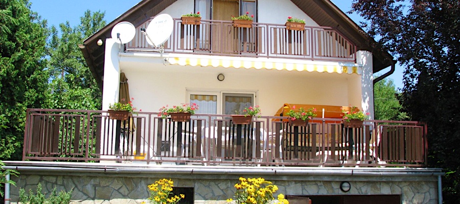 Ottó Nyaraló-Révfülöp-34218