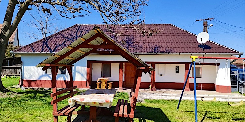 Parasztház-Poroszló-44581