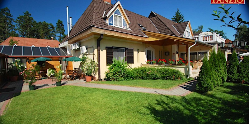 Parti Panzió-Tata-42730