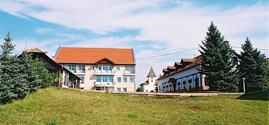 Pintér Tanya Panzió-Erdőtelek-37146