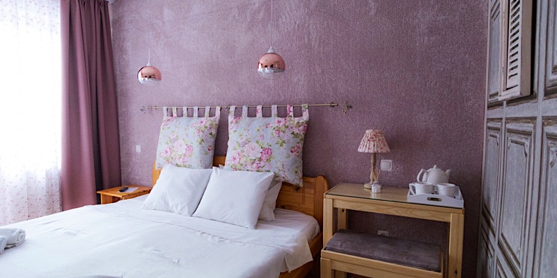 Sólyomvár-lak-Komlóska-42602