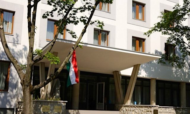Study K M Hotel-Debrecen-70660