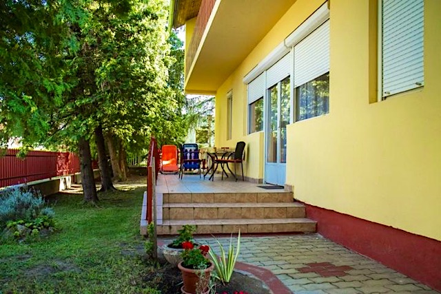 Szabó Üdülőház-Balatonkeresztúr-31017