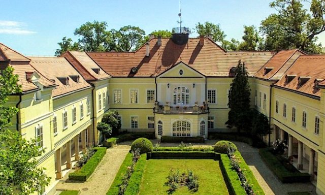 Szidónia Kastélyszálloda-Röjtökmuzsaj-38590
