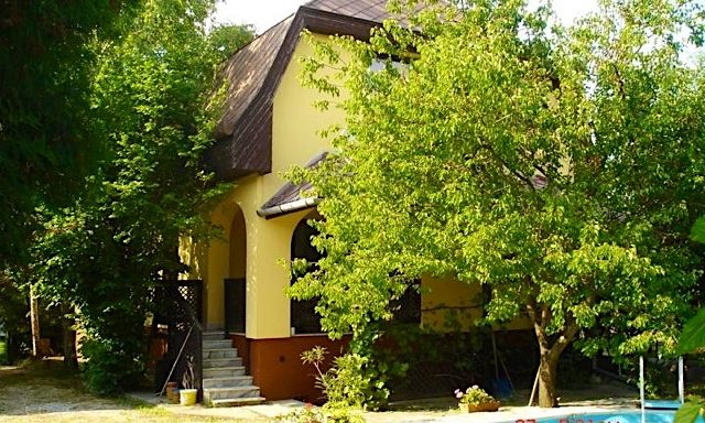 Szivós Magánház-Balatonszárszó-31273
