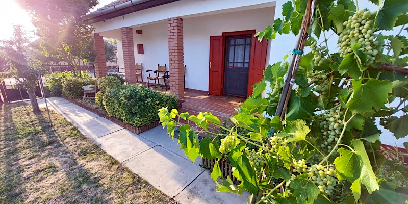 Tekerő Sellő Vendégház-Tiszabábolna-71221