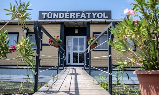 Tündérfátyol Hajó-Abádszalók-69730