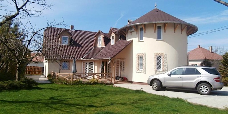 Tüskevár Panzió-Abádszalók-70001