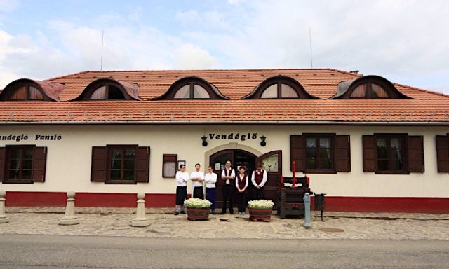 Vár Vendéglő Panzió-Sárospatak-42287
