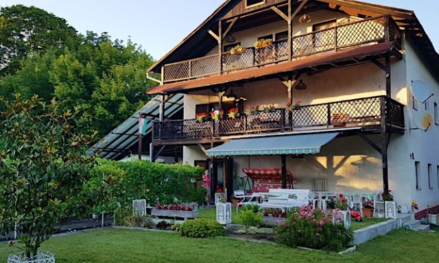 Villa Negra Retro Panzió-Balatonföldvár-71388
