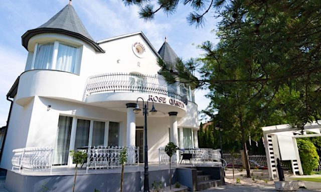 Villa Rose Garden Panzió-Nyíregyháza-42877