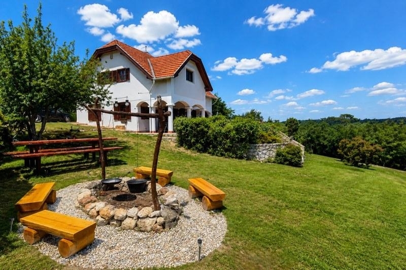 DoRoNo House-Pécsely-81658