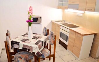 Lorabel Apartmanház-Hévíz-30112